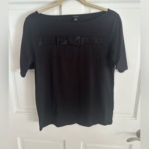 Ann Taylor  Black lace bow detail short sleeve cotton Medium Chest 36 L 25